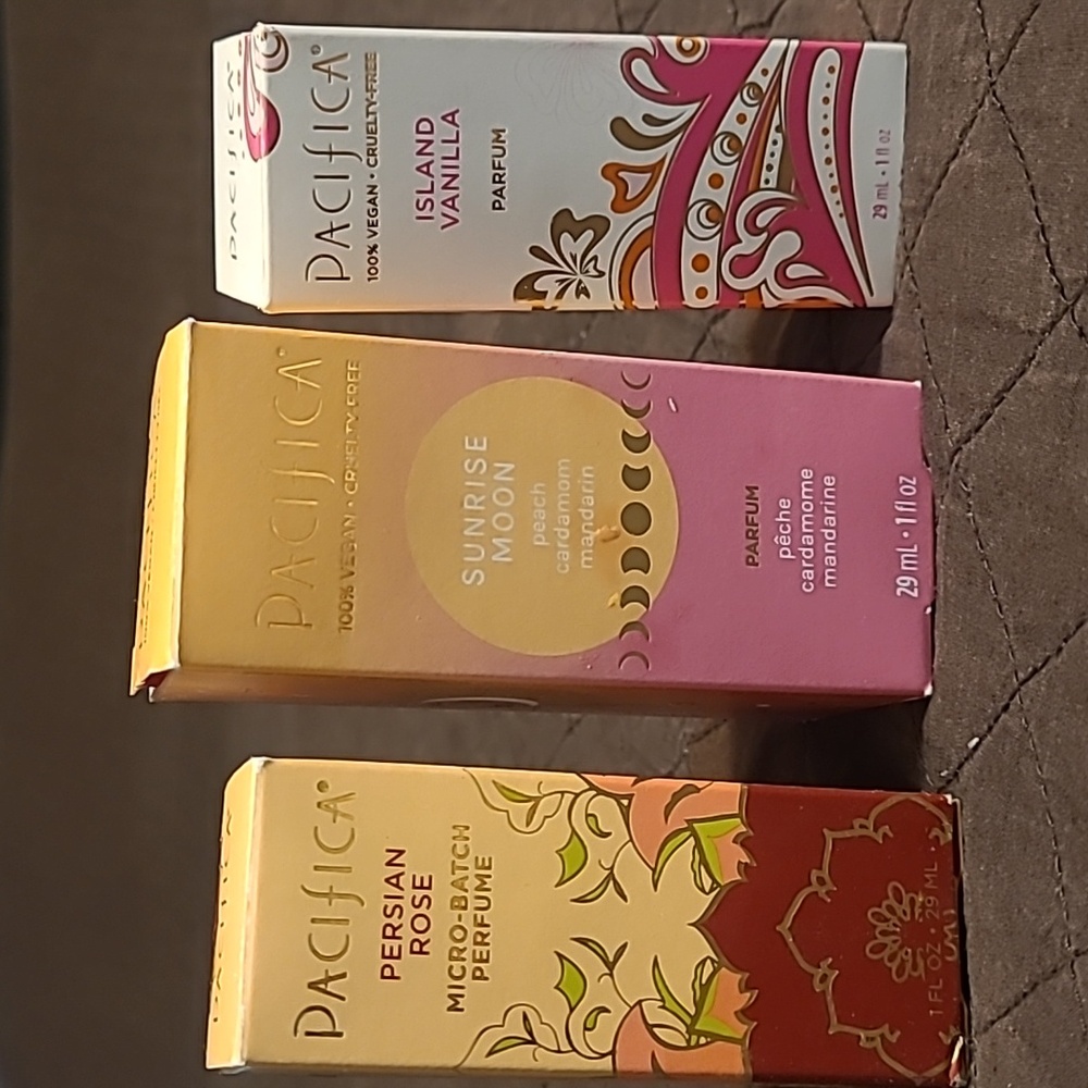 Pacifica Micro batch parfum lot